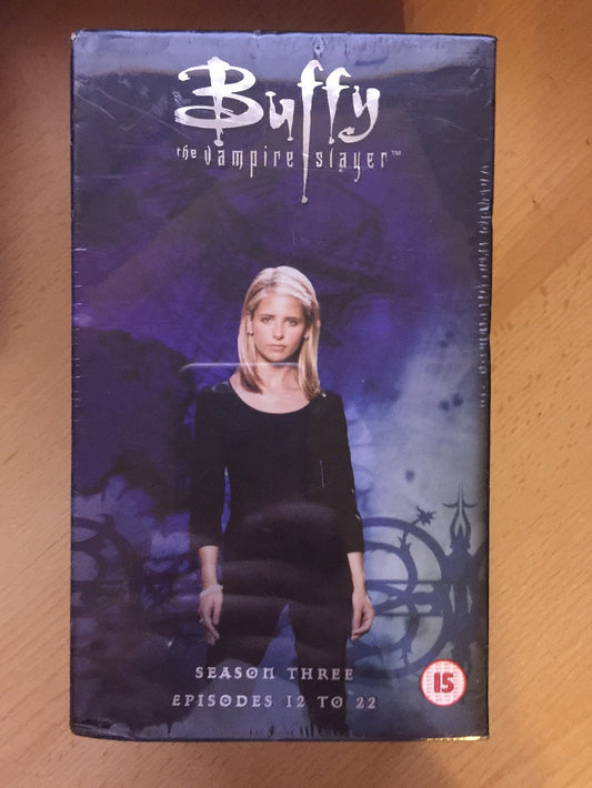 Buffy The Vampire Slayer Season Three Episodes 12 To 22 on VHS from 20th Century Fox (20256C)
