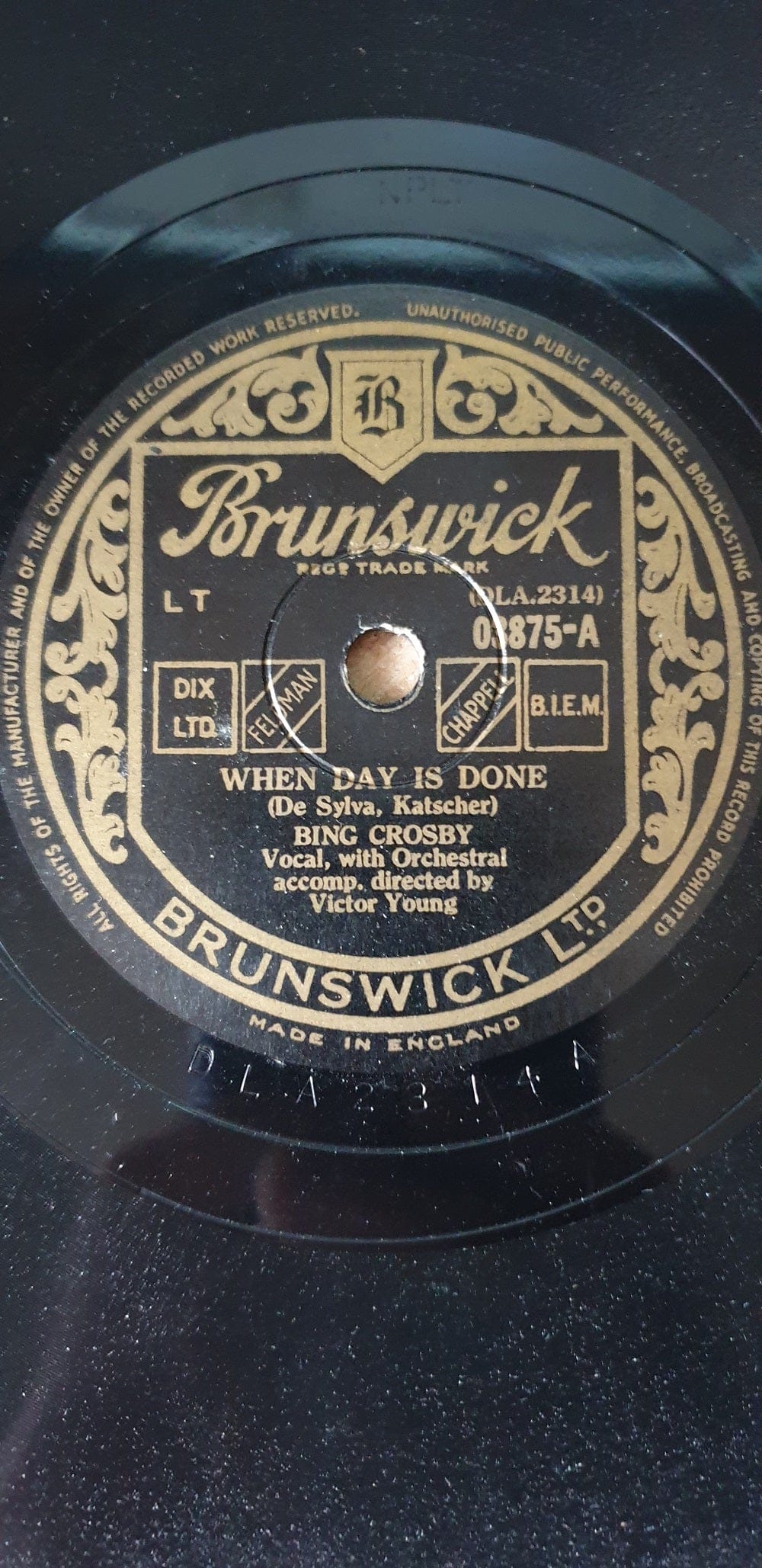10" 78RPM When Day Is Done/Who's Sorry Now by Bing Crosby from Brunswick (03875)