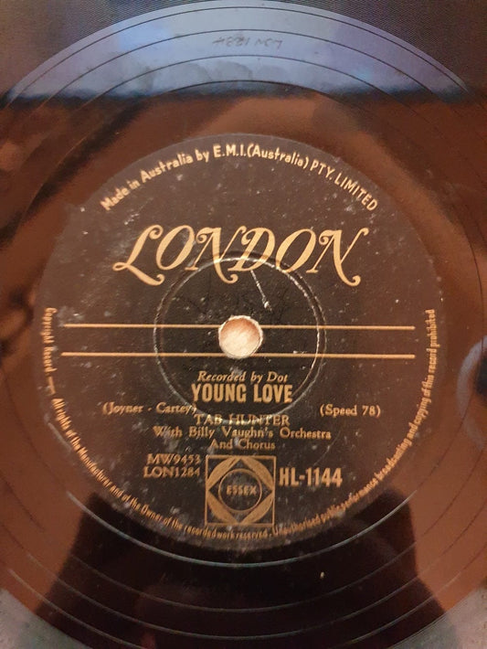 10" 78RPM Young Love/Red Sails In The Sunset by Tab Hunter from London (HL-1144)